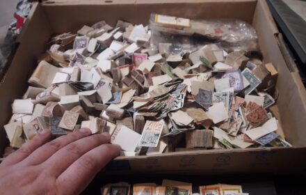 acumulacion sellos estampillas filatelia philatelist stamps