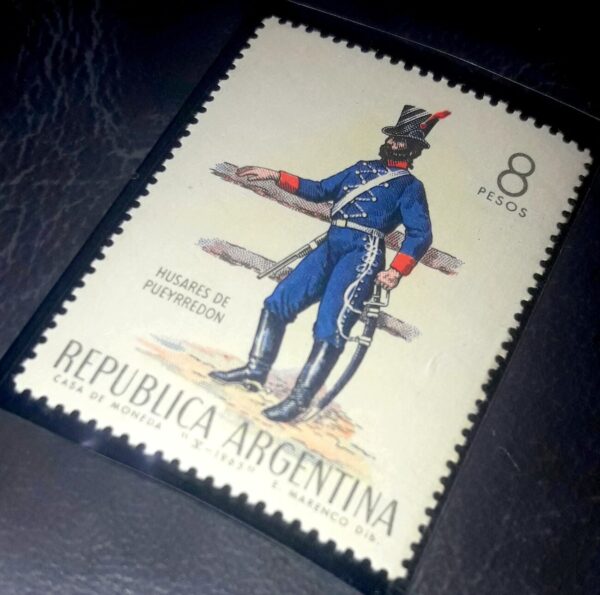 estampillas ejercito husuares pueyrredon argentina filatelista sellos uniformes