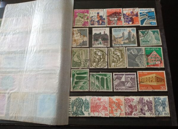 filatelia argentina vender estampillas sellos postales buenos aires stamps philatelist coleccion lote acumulacion album mercado filatelico